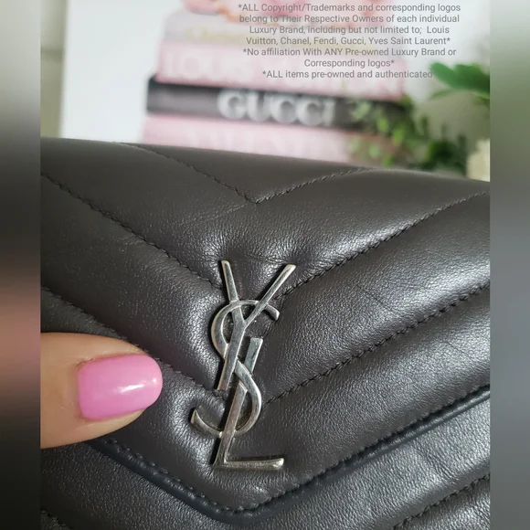 *SOLD* Authentic Pre-owned Yves Saint Laurent LouLou Flap Wallet - Picture 5 of 13